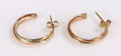 Pair of 9 carat gold earrings, 2.6 grams