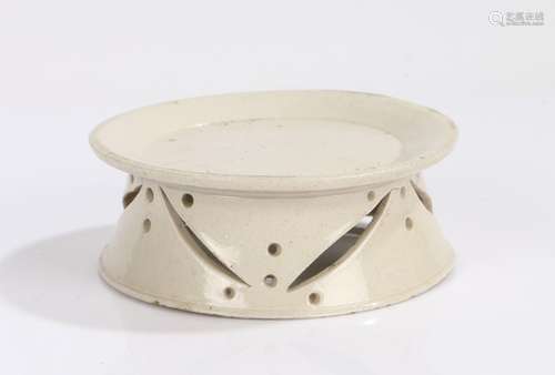 18th Century creamware pottery stand, the circular dish top ...