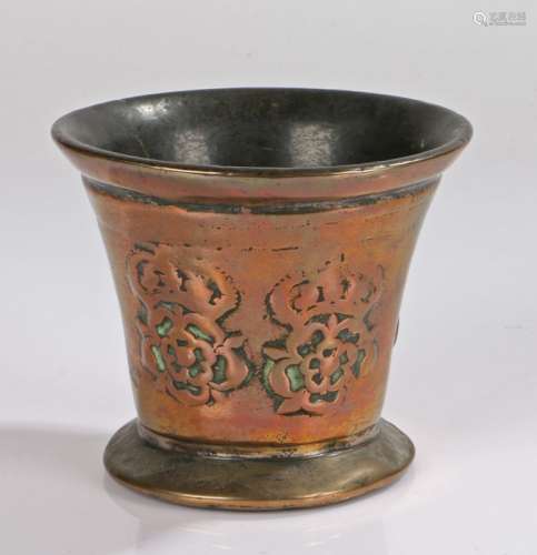 17th Century London bronze Mortar, with a Crowned Tudor rose...