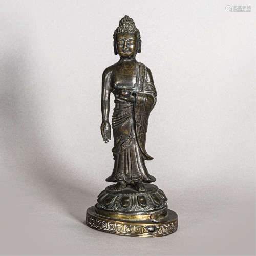 清中期 铜释迦牟尼立像