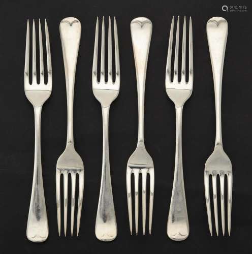 A set of six Hanoverian pattern table forks by Barker Brothe...