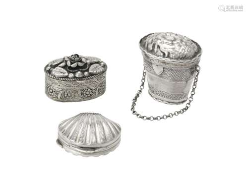 A Dutch silver tapering oval box