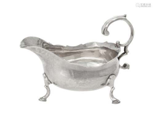An early George III silver oval sauce boat by John Muns