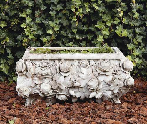 A carved Carrara marble planter