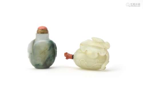 Y A carved Chinese white and russet jade 'Melon' snuff bottl...