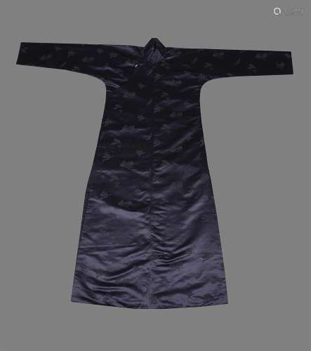 An Imperial Chinese heather-grey satin silk damask informal ...