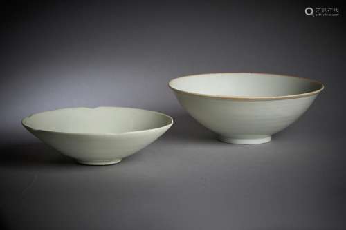 A Chinese white-glazed lobed bowl