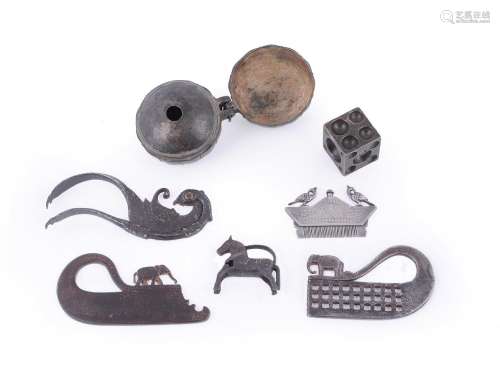 A collection of Indian metalwork