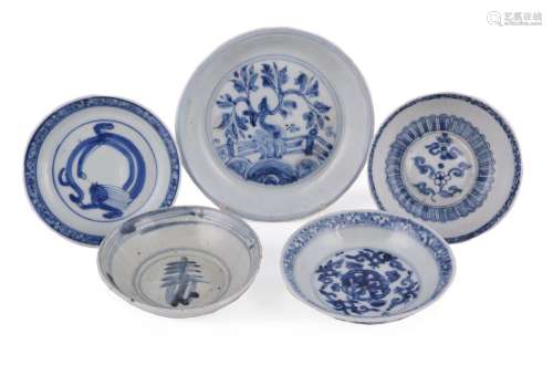 Five Chinese Ming blue and white dishes