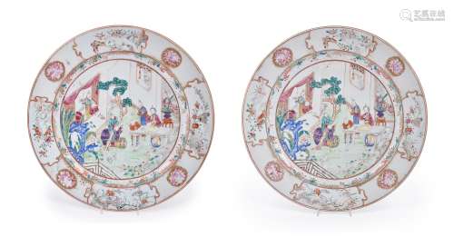 A large pair of Chinese Export Famille Rose chargers