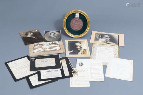 A collection of photos & documents: mourning letter Hendrik ...