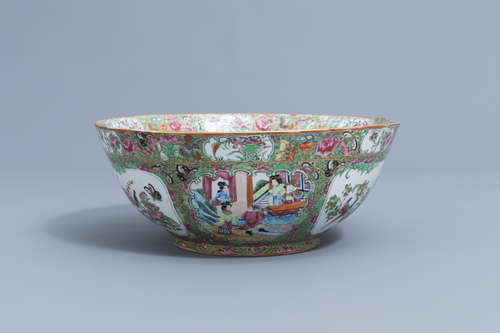 A Chinese Canton famille rose bowl, 19th C.