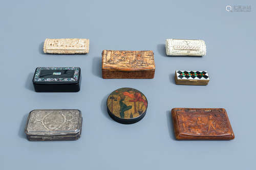 A collection of eight snuff and pill boxes and covers, vario...