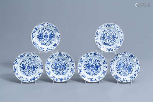 Six Chinese blue and white plates with floral design, Kangxi...