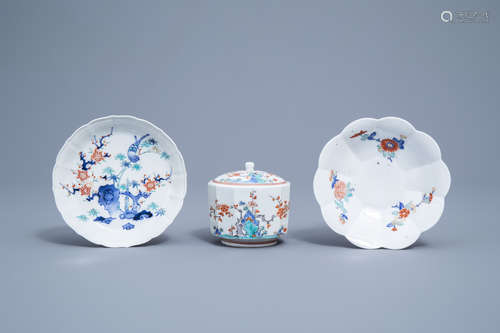 A Japanese Kakiemon box and cover and two lobed dishes with ...