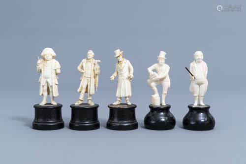 Five carved ivory figures of Charles Dickens 'Pickwick Paper...