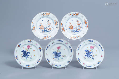 Five Chinese Imari style and famille rose plates with cranes...