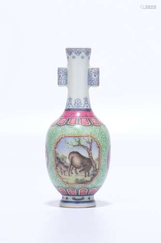 chinese famille rose porcelain handled vase