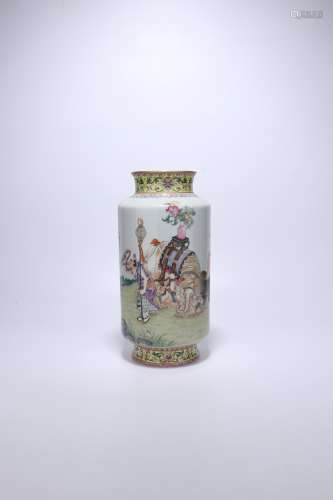 chinese famille rose porcelain lantern-shaped vase