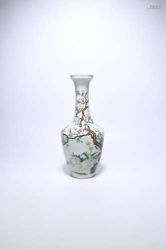 chinese famille rose porcelain vase