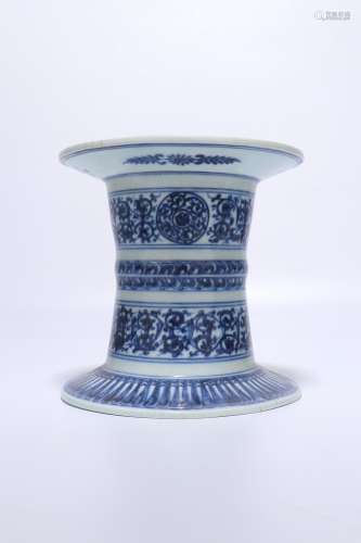 chinese blue and white porcelain ornament