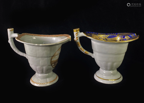 Pair Of Chinese Export Porcelain Cups