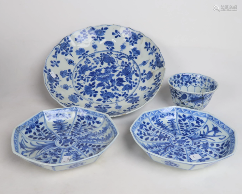 Chinese Export Blue & White Porcelain Saucer Plates,