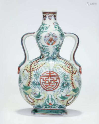 Chinese Doucai Double-Gourd Porcelain Vase, Qianlong