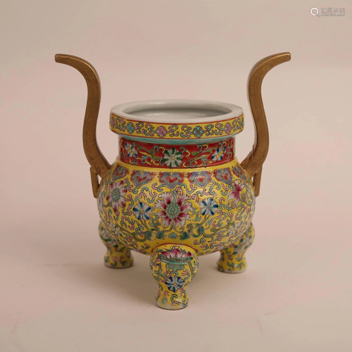 Pastel three-legged two-ear incense burner