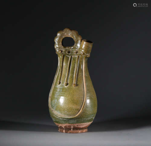 Green glazed teapot of Liao Dynasty