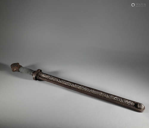 Copper clad silver dragon sword in Qing Dynasty