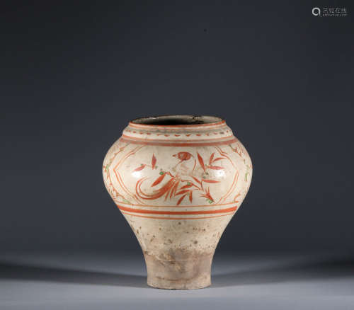 Flower and bird shaped pot of Cizhou kiln in Yuan Dynasty