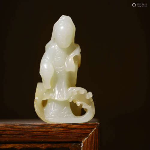 白玉观音摆件A White Jade Carving Of A Statue Of Guanyin