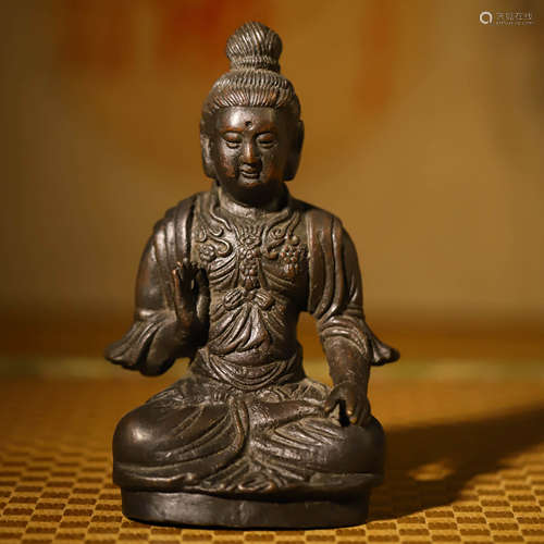 铜释迦摩尼佛A GILT-BRONZE SAKYAMUNI STATUE