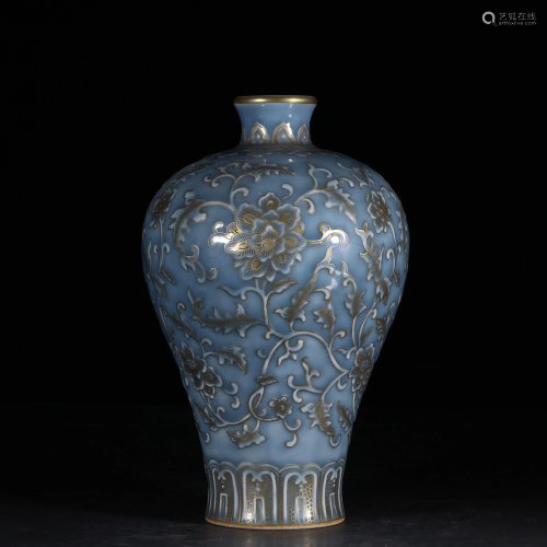 A Chinese Blue Glazed Porcelain Meiping Vase