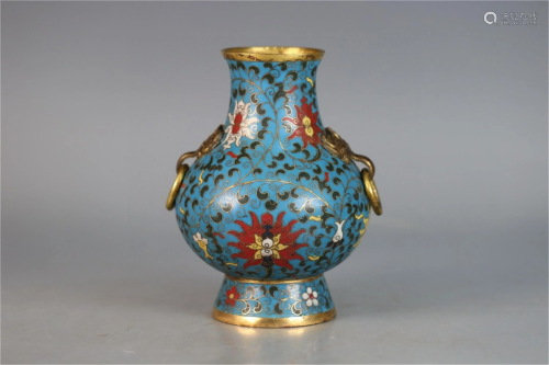 A Chinese Cloisonne Porcelain Double Ear Vase