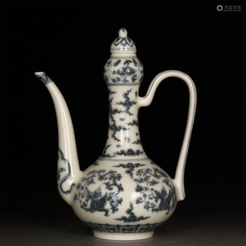 A Chinese Blue & White Porcelain Pot