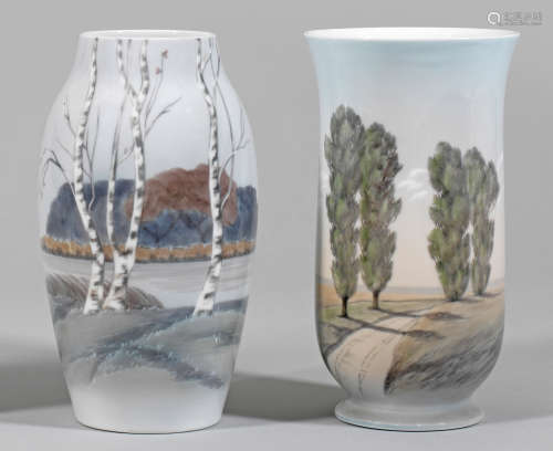 Zwei Vasen mit dänischer Landschaft