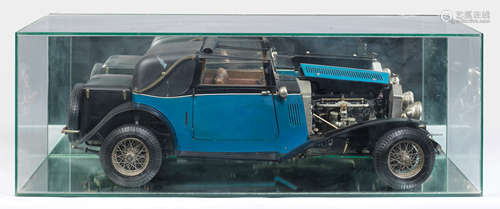 Großes Rolls Royce-Modellauto