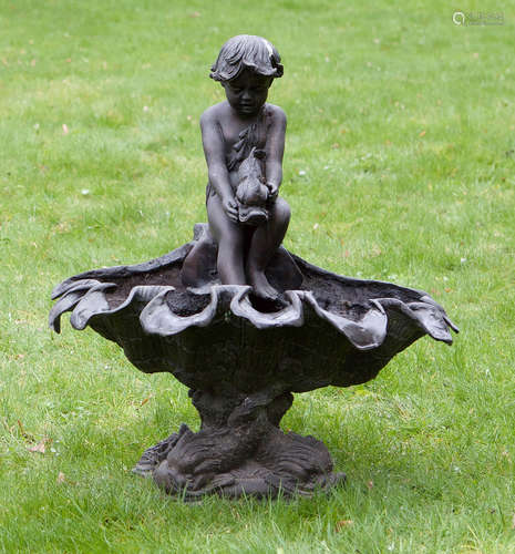 Kleiner Gartenbrunnen