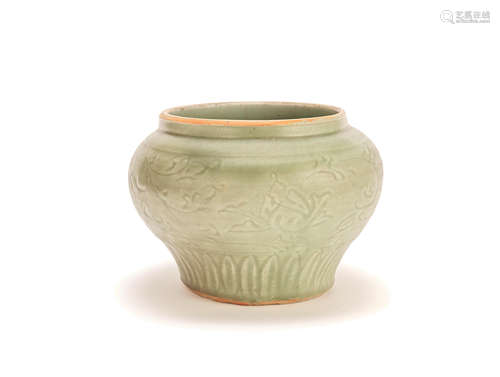 A LONGQUAN CELADON JAR Ming Dynasty