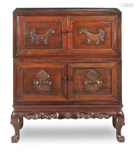 A HONGMU 'ANTIQUES' SIDE CABINET 19th/20th century