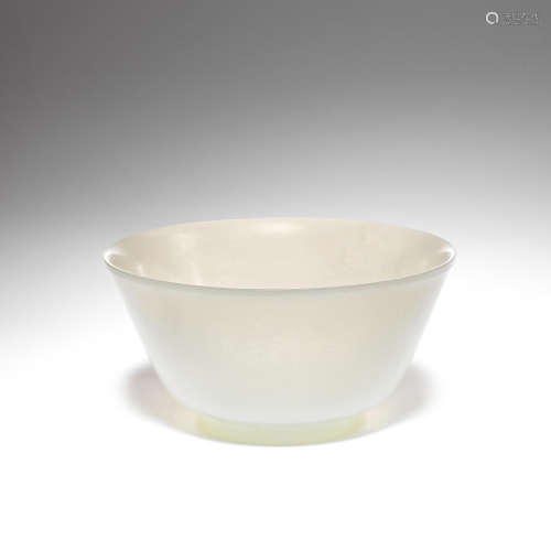 A PALE JADE BOWL Qing Dynasty