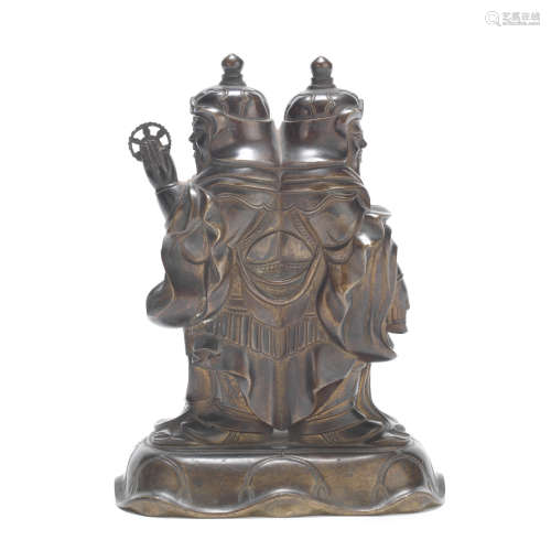 AN UNUSUAL BRONZE MODEL OF CONJOINED GUARDIAN KINGS Late Qin...