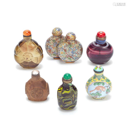 A GROUP OF SIX VARIOUS SNUFF BOTTLES 19th/20th century