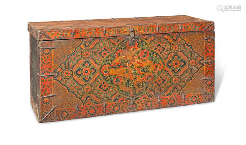 A PAINTED AND LACQUERED WOOD 'DRAGON' STORAGE CHEST Tibet, 1...