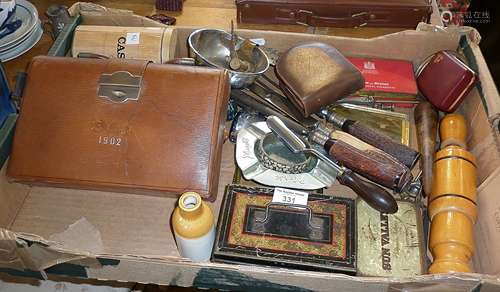 Miscellaneous items inc. antique horn handled carving set, V...