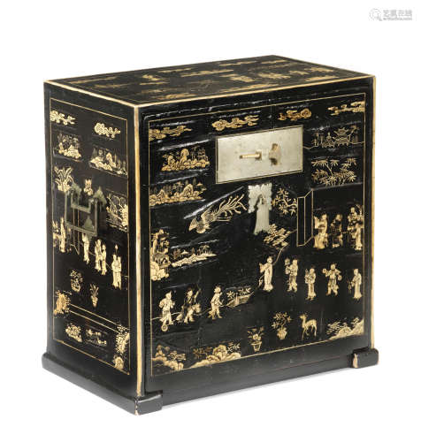 A BONE-INLAID BLACK LACQUER SEAL CHEST Kangxi