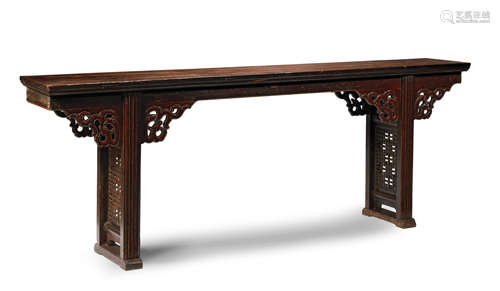 A LARGE LONG LACQUERED JUMU ALTAR TABLE 19th century