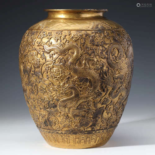 A Gilt-Bronze Dragon Jar